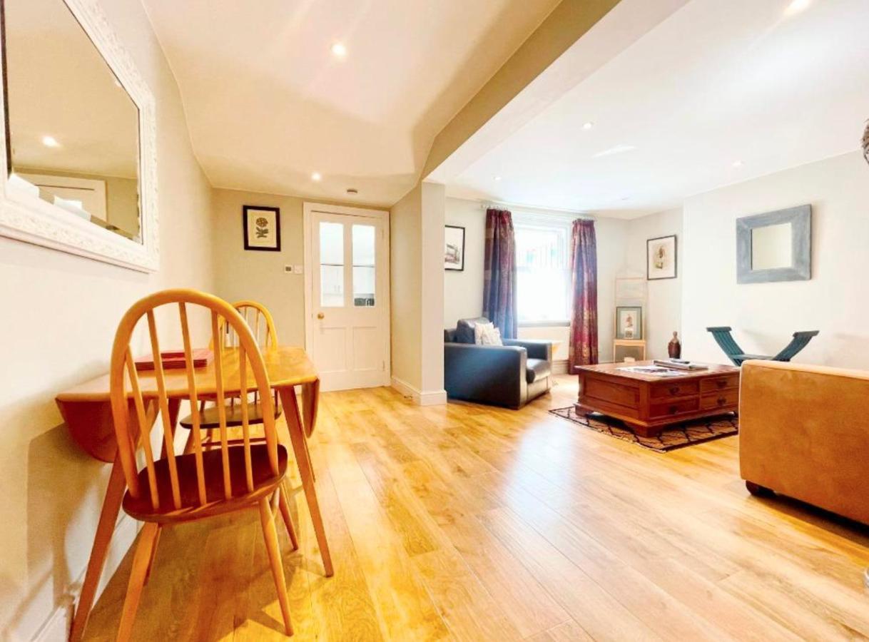 Cheltenham Central Apartment, Parking, Close Bars & Restaurants Luaran gambar